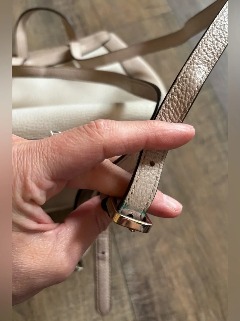 Kate Spade women’s Leila Medium Flap Backpack beige cream pebbled leather purse
